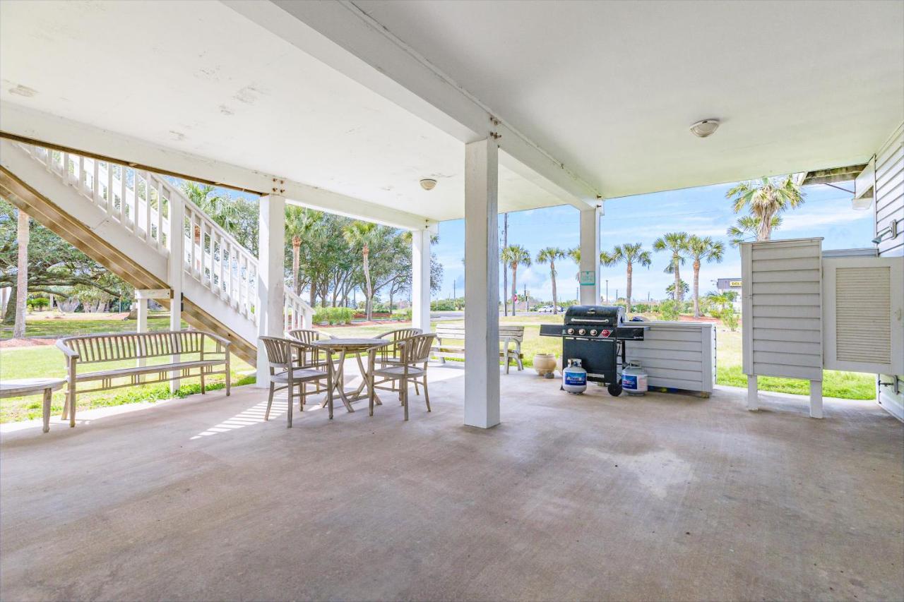 Mimosa Manor Villa Galveston Exterior photo